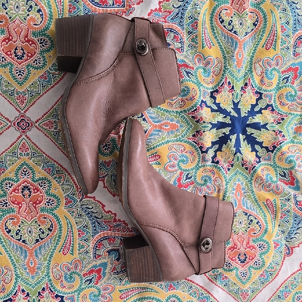 Used COACH Women's Brown Ankle Boots